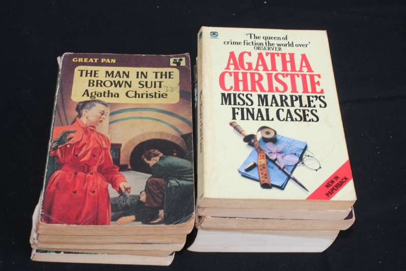 10 Agatha Christie Novels NO 4
