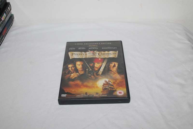 Pirates of the Caribbean The Curse of the Black Pearl Collector`s edition