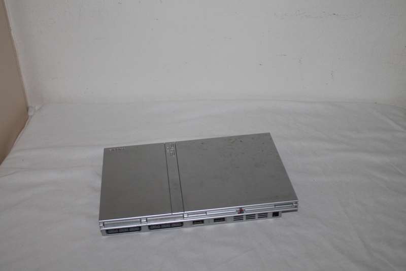 PlayStation 2  with 2 Controller`s, Memory Card, bag and manual