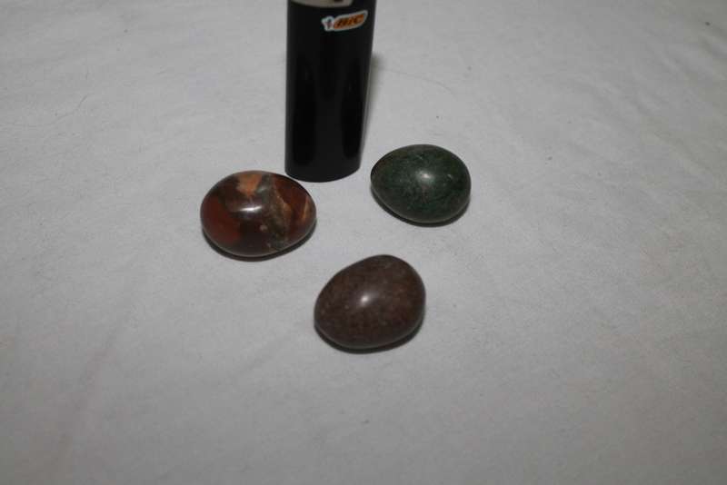 40 Stone eggs for decor
