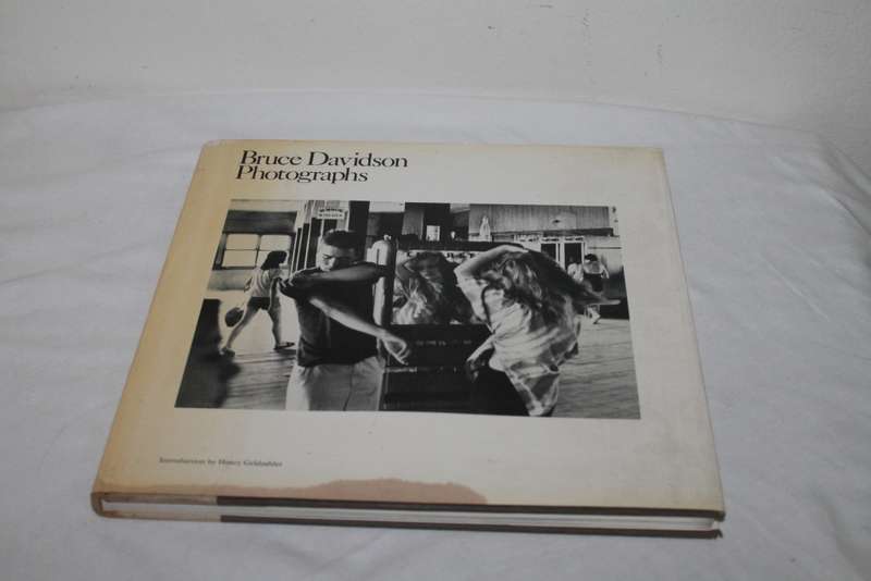 Bruce Davidson Photographs