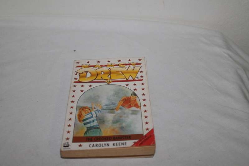 Nancy Drew The Crooked Banister Carolyn Keene