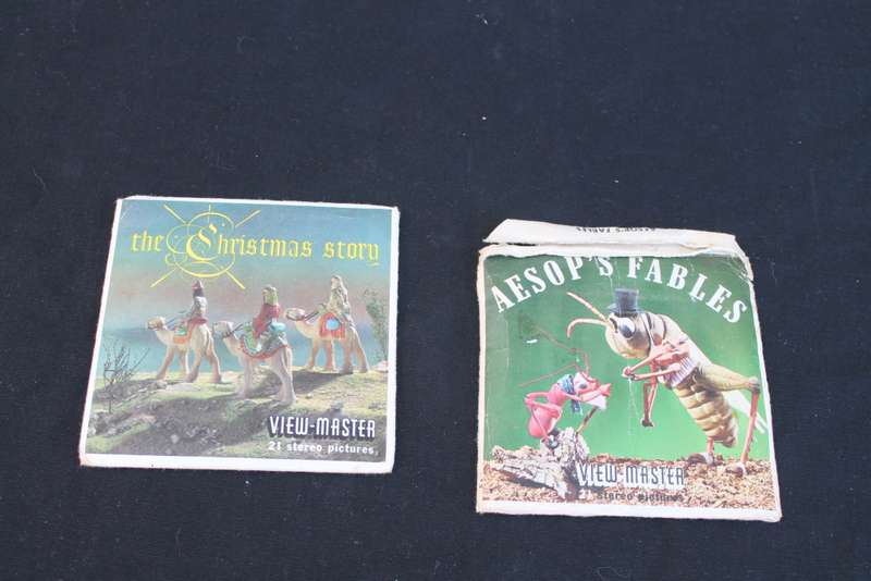 Boxed View Master with 18 reels Lassie Bambi and more