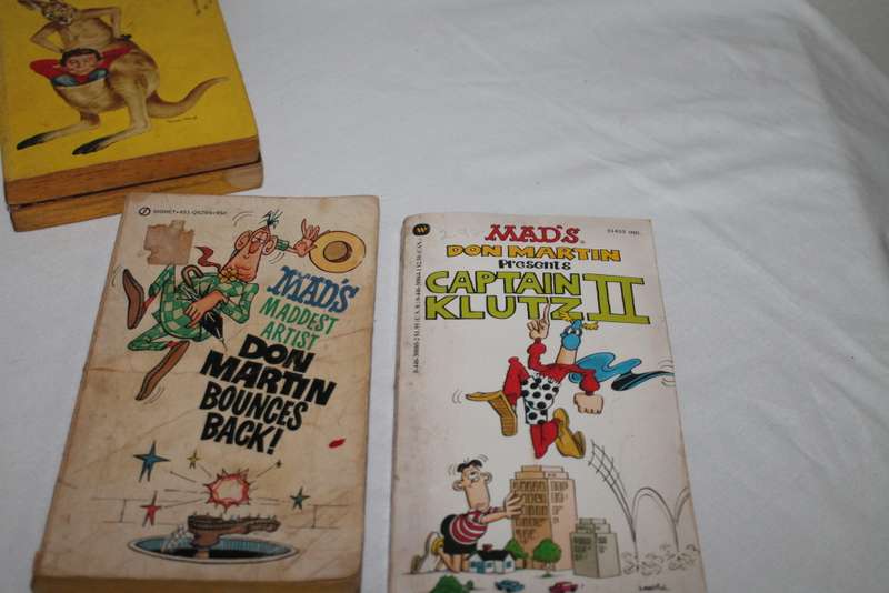 4 Mad Books