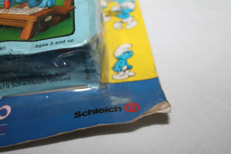 Sealed Boxed Smurf  Schooltable