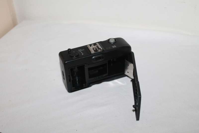 Vivitar EZ 35