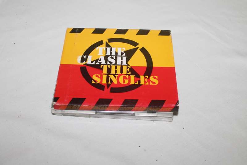 The Clash the Singles