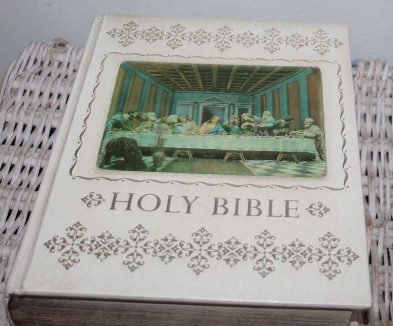 Large Holy Bible Authorized King James Version