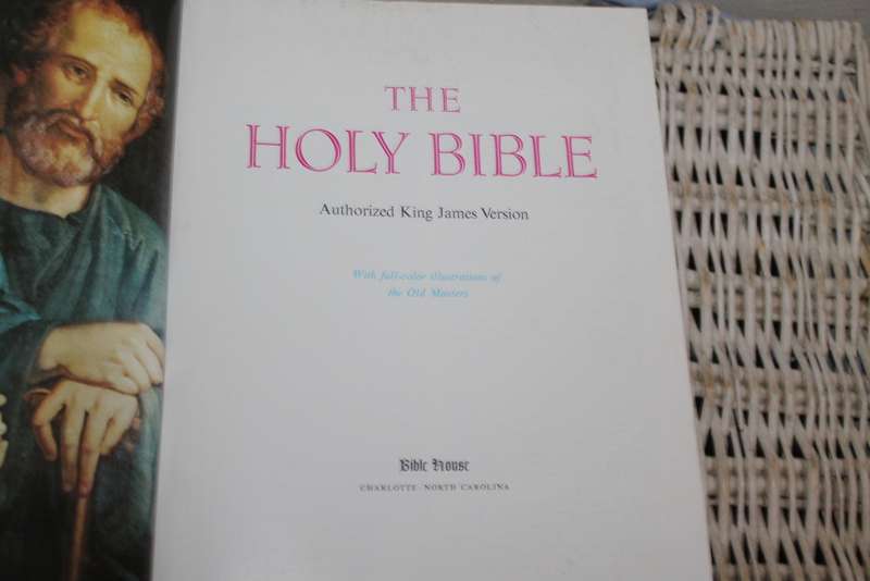Large Holy Bible Authorized King James Version