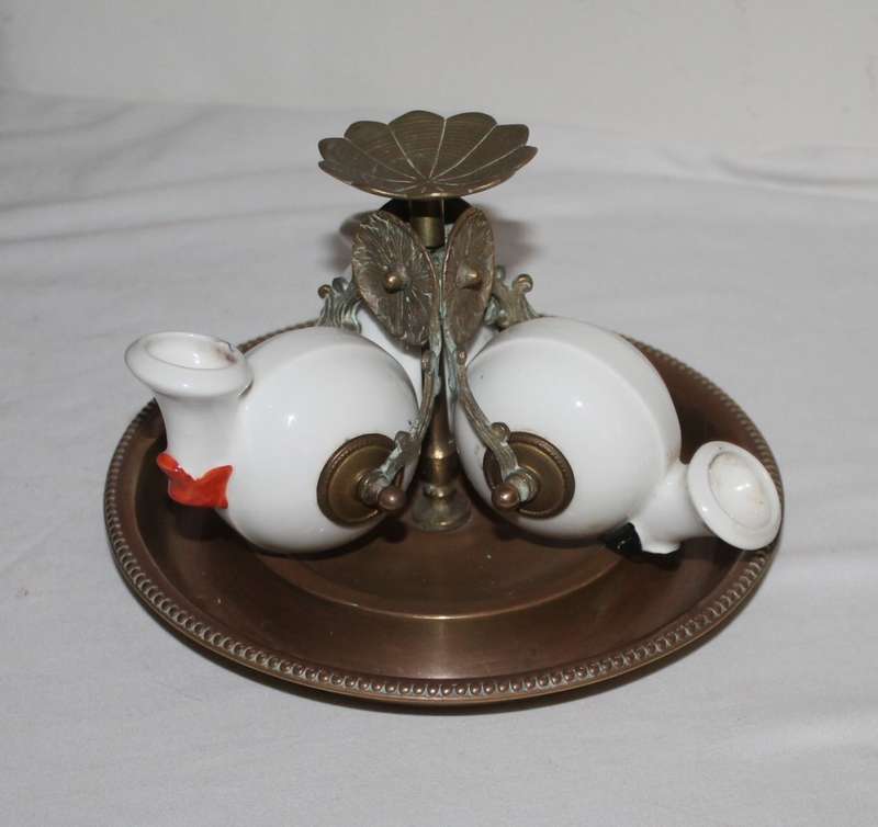 Inkwell 3 snail holders