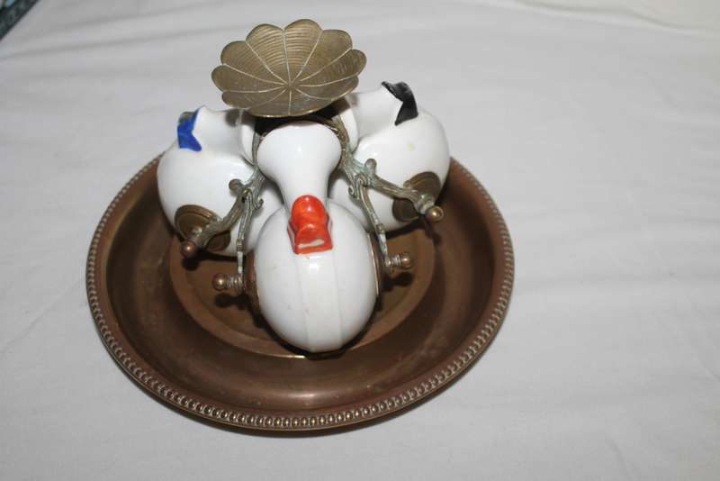 Inkwell 3 snail holders