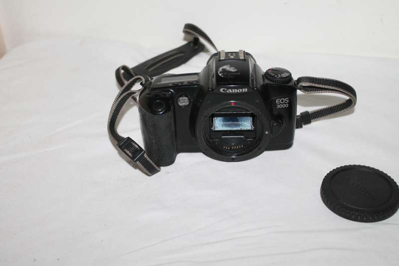 Canon EOS 3000 Film Camera Body only  working