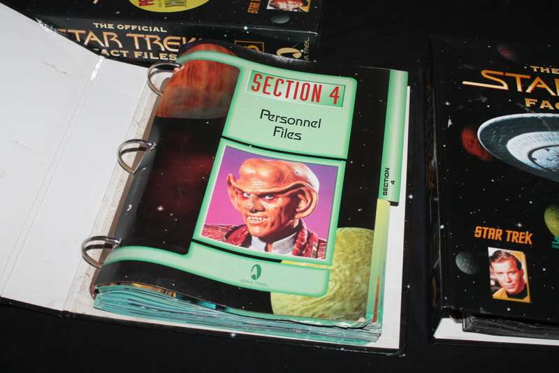 Star Trek Fact files 5 Files.