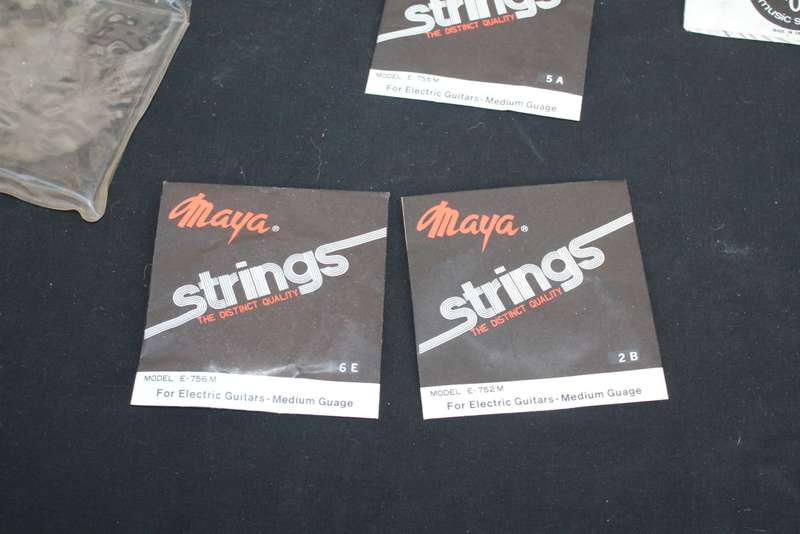 3 Maya Stings for Electric Guitars