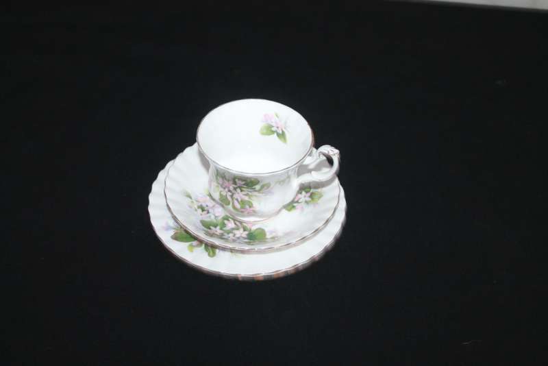 Royal Albert trio