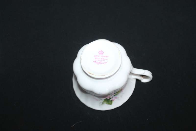 Royal Albert trio