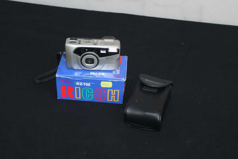 Ricoh RZ 735 Film Camera boxed