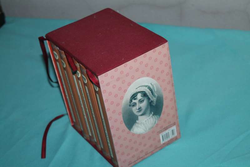 Jane Austin Collector`s Library Box Set 6 Books