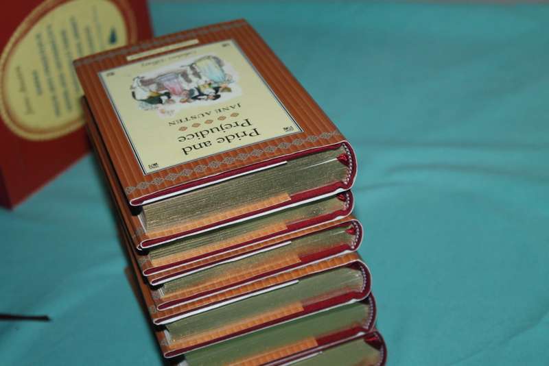 Jane Austin Collector`s Library Box Set 6 Books
