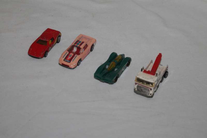 13 Assorted hot wheels