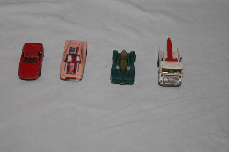 13 Assorted hot wheels