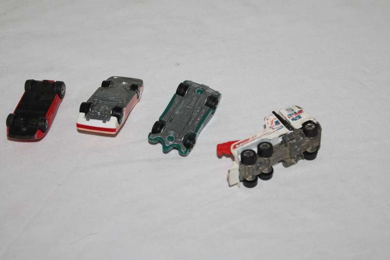 13 Assorted hot wheels