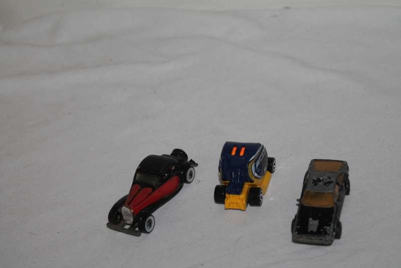 12 Assorted Hot Wheels