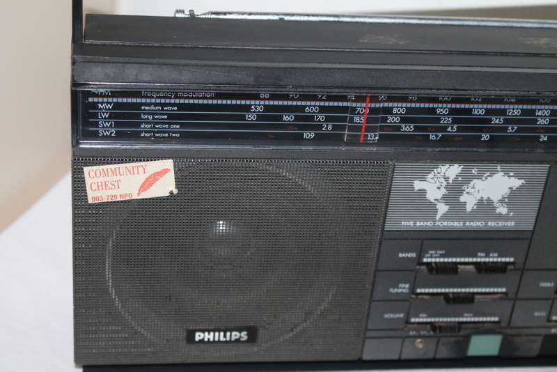 Phillips D 2615 Portable Radio