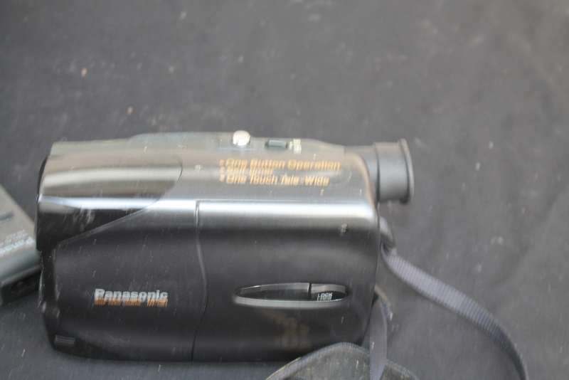 Panasonic Video Recorder plus tapes Spares/Repairs