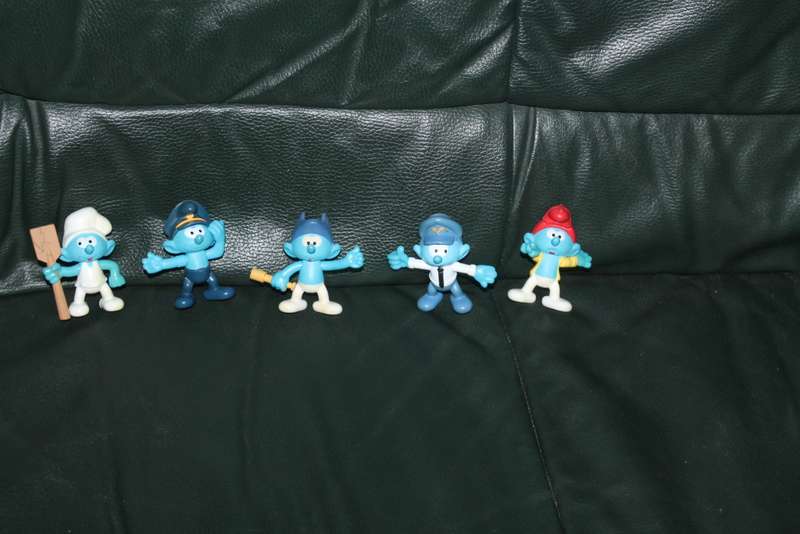 5 MacDonald`s Smurfs 2018