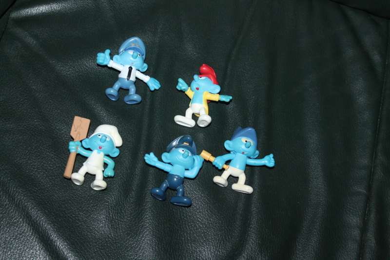 5 MacDonald`s Smurfs 2018