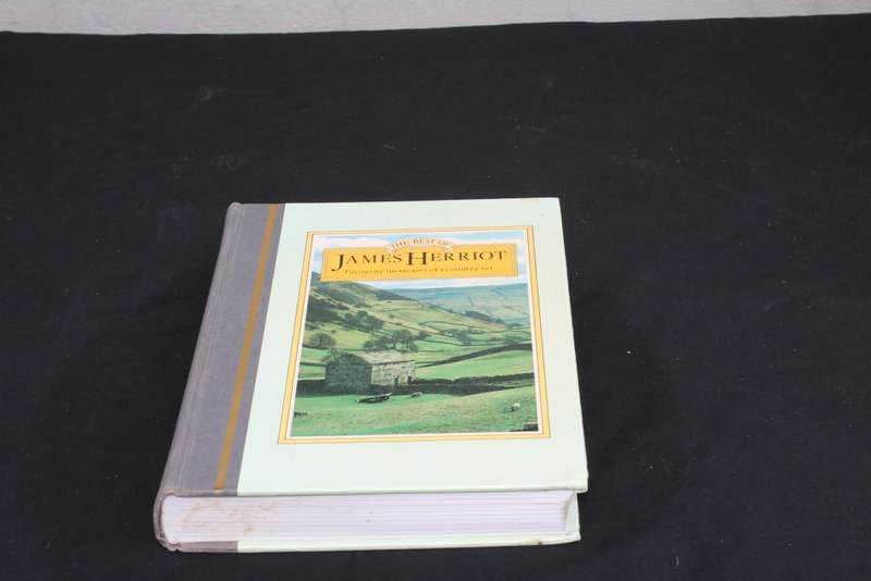 James Herriot The Best of Favourite  memories of a Country Vet