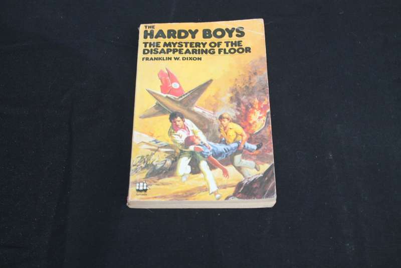 The Hardy Boys The mystery of the disappearing door Franklin W Dixon