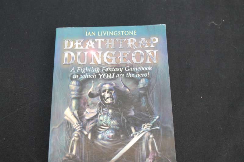 Ian Livingstone Death Trap Dungeon