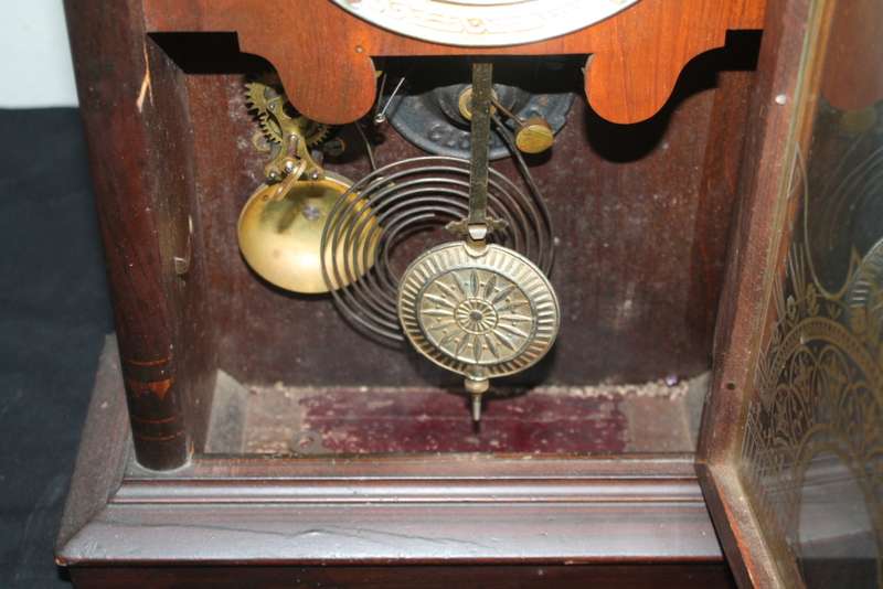 Mantle Clock