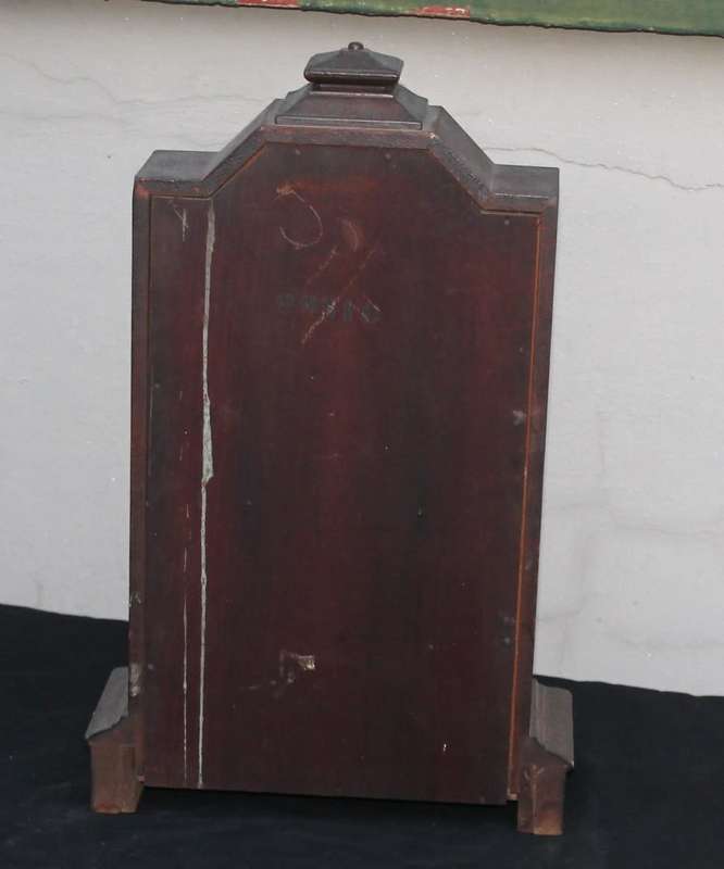 Mantle Clock