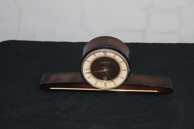 Mercedes Mantle Clock