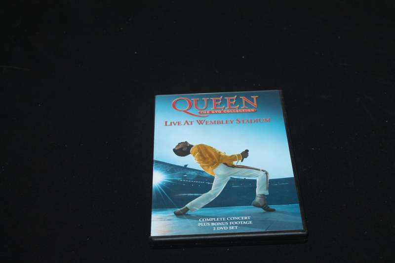 Queen Live at Wembley Stadium