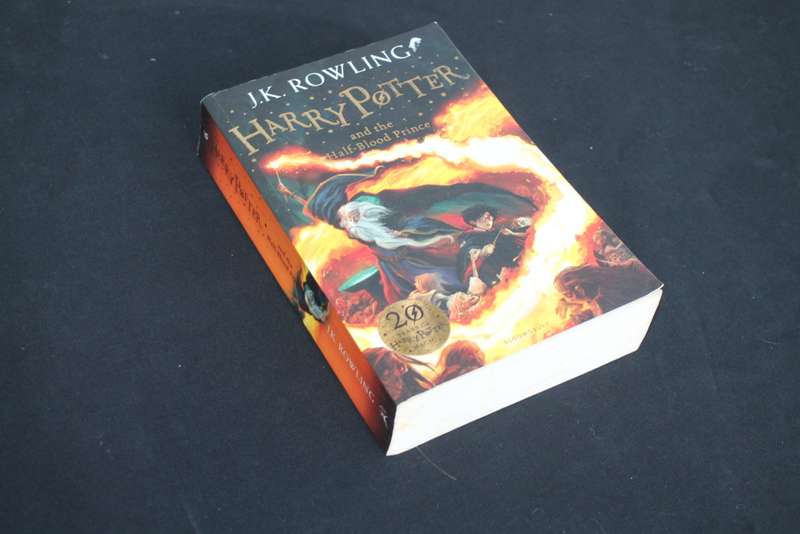 J K Rowling Harry Potter and the Half Blood Prince
