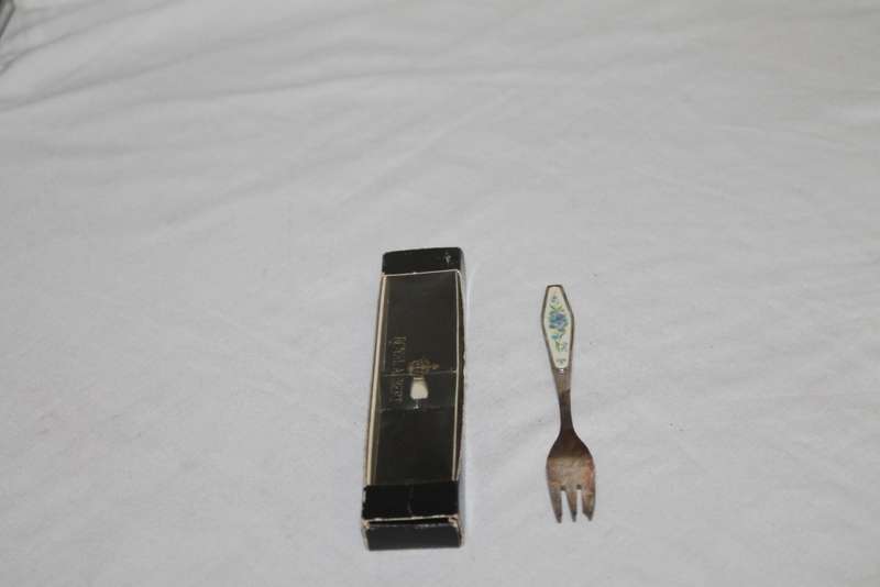 Royal Albert boxed July Cake fork