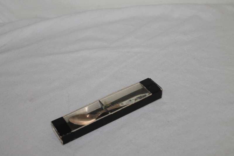 Royal Albert Boxed Cake spoon February