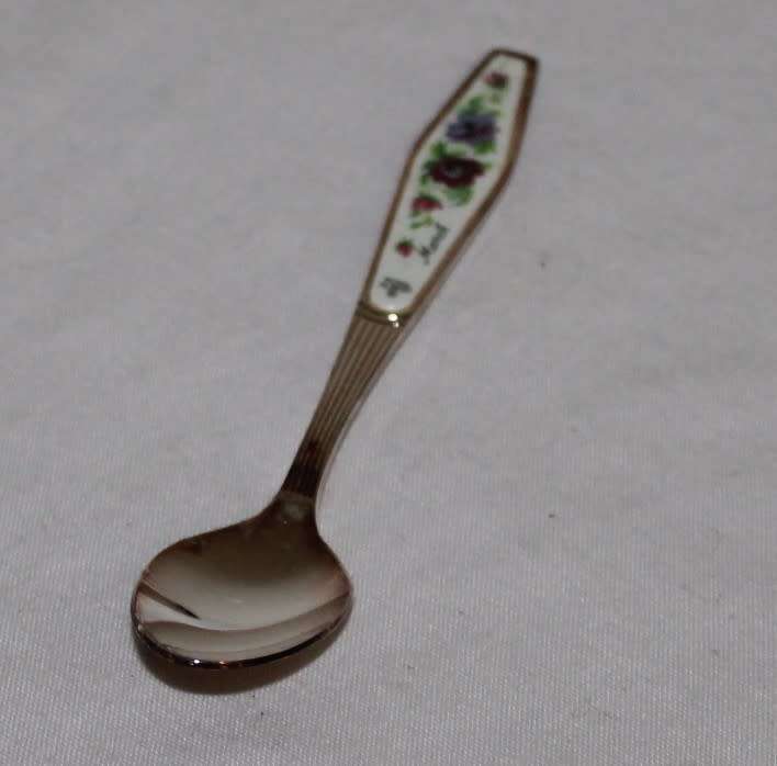 Royal Albert Cake spoon March