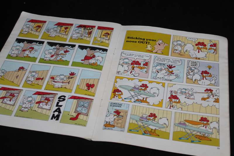 2 Garfield Comic Books