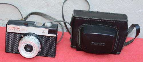 Cmeha Smena 8m camera with case
