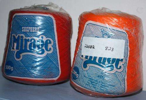 2 x 500g Cone's of wool