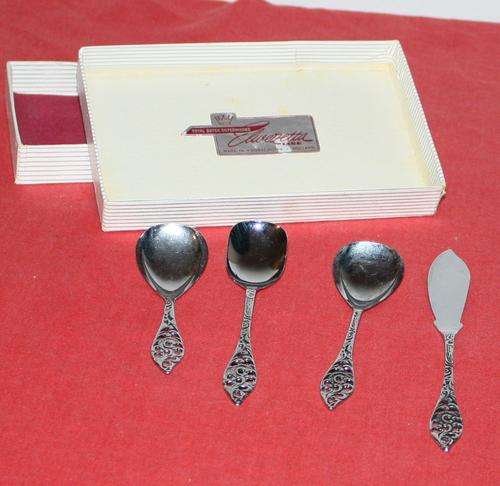 Boxed set of spoons no3