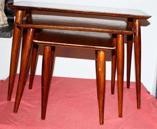 Retro Nest of 3 table's