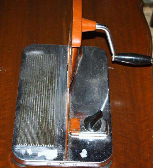 Bread Slicer