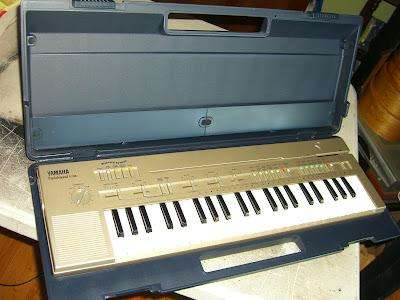 Yamaha Portasound PC-100 "Playcard" System