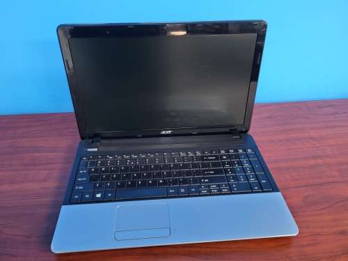 Acer Travelmate 253-M | No charger, dead battery